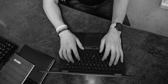 dedicated-developers-hero-2